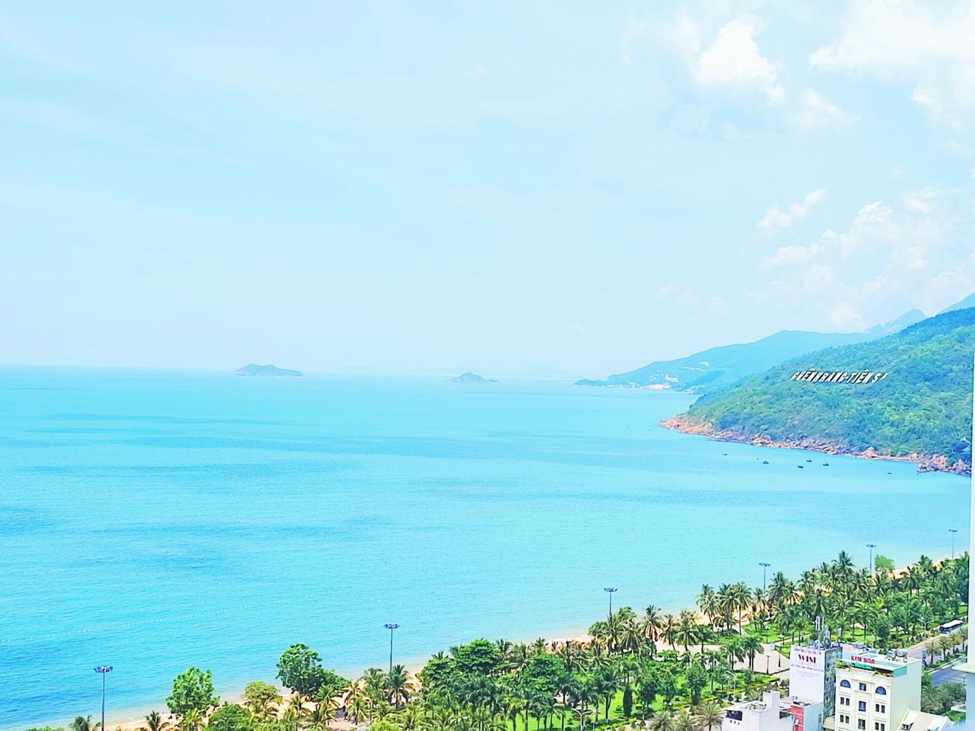 Flc Sea Tower Quy Nhon Ban Cong, Bon Tam, Ho Boi Co Phi, Sat Bien クイニョン エクステリア 写真