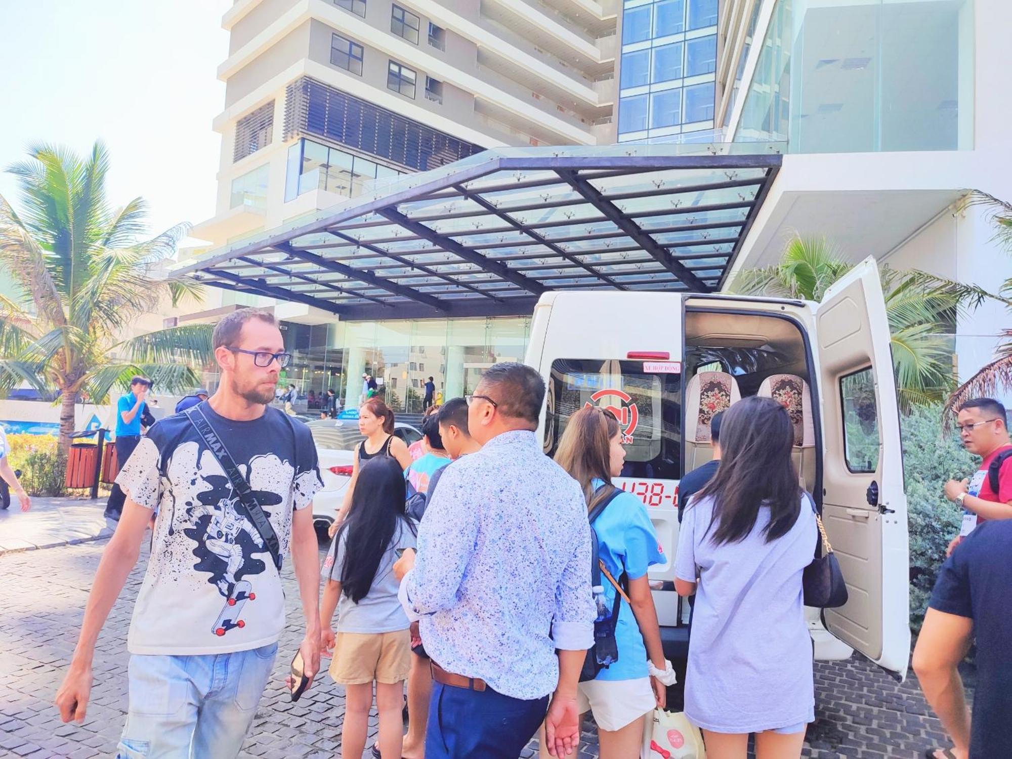 Flc Sea Tower Quy Nhon Ban Cong, Bon Tam, Ho Boi Co Phi, Sat Bien クイニョン エクステリア 写真